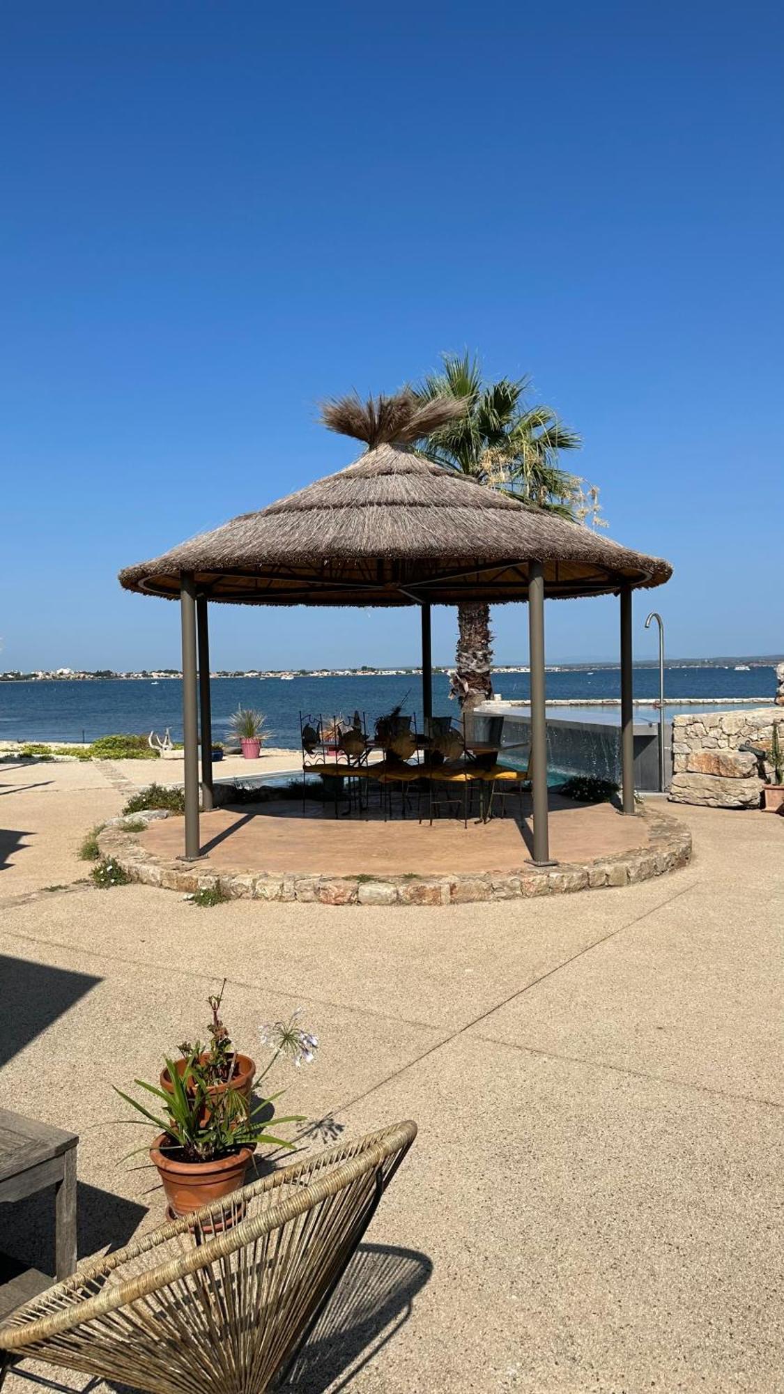 Les Pieds Dans L'Eau Bed and Breakfast Σετ Εξωτερικό φωτογραφία